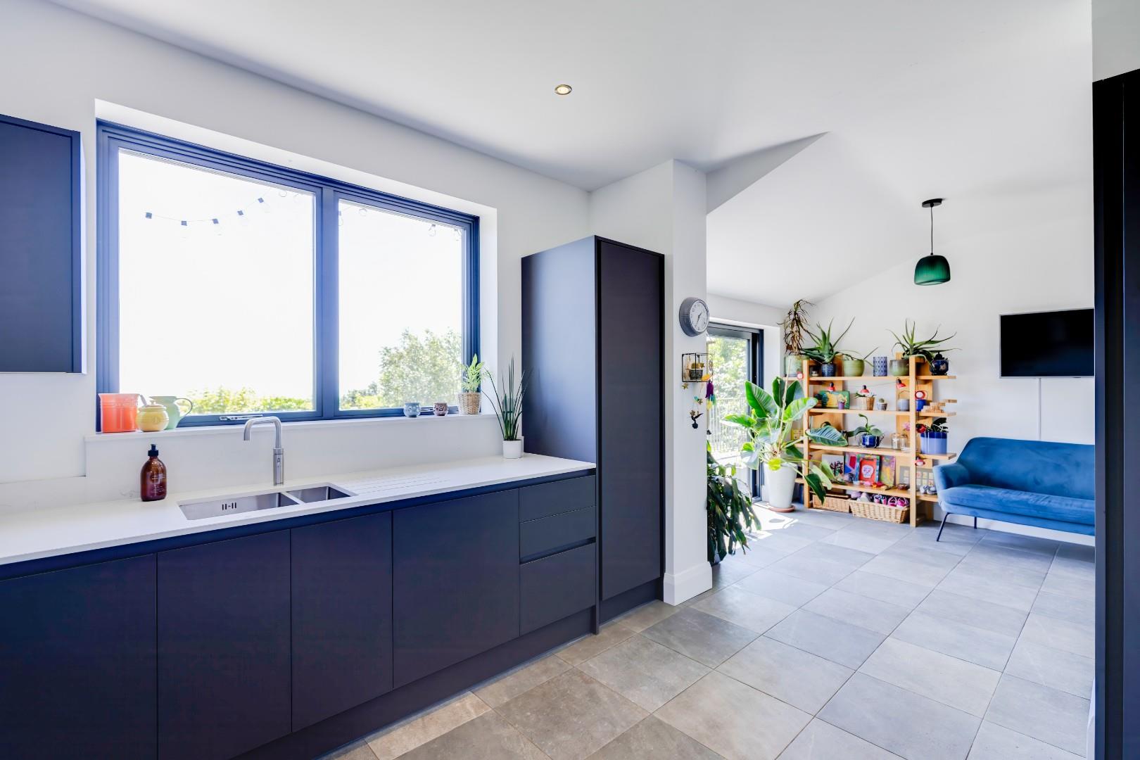111 Fontygary Road, Rhoose, Barry, Vale Of Glamorgan, CF62 3DU